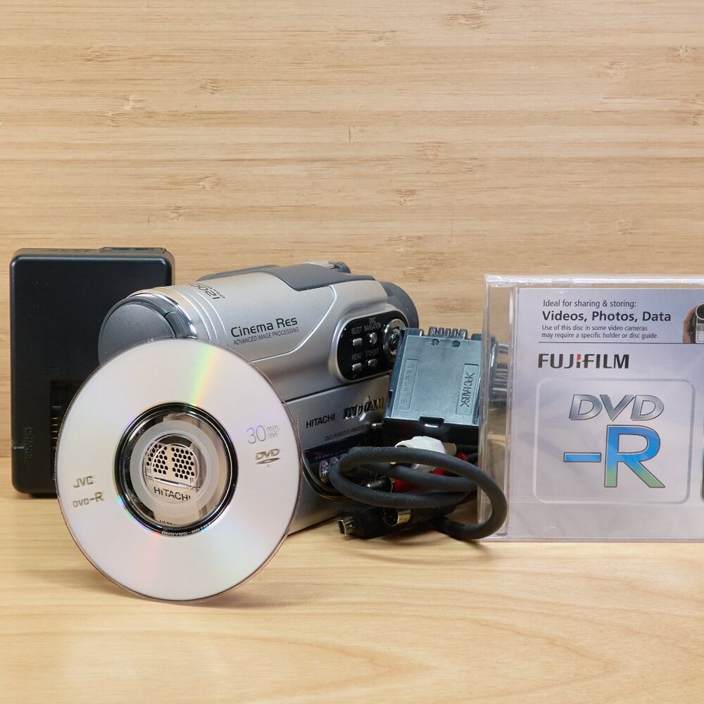 Hitachi DZ-BX35A DVD Handycam Camcorder, Cinema Res, Made in Japan